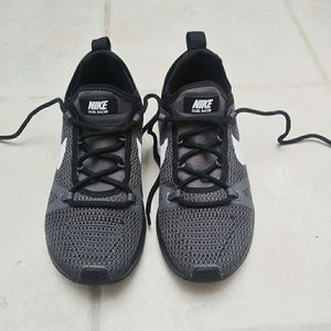 Nike Dual Racer Sneakers